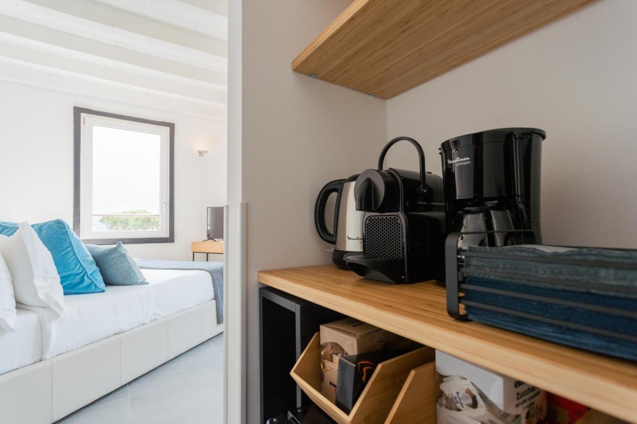 P Terrace - Lake View By Rent All Como Apartment ลาโญ ภายนอก รูปภาพ